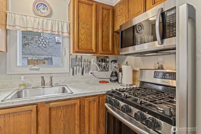 18231 NE North Shore Rd, Tahuya, WA 98588