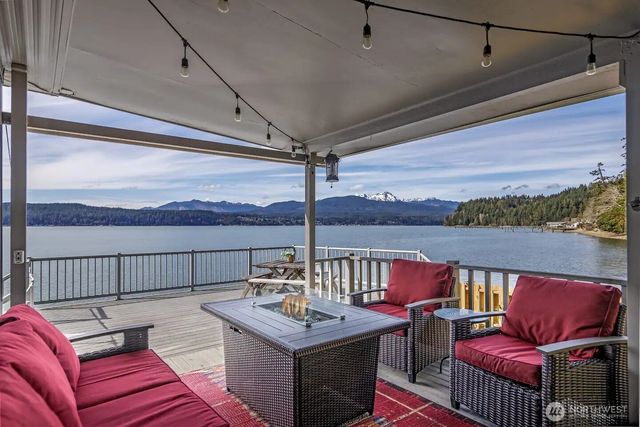 18231 NE North Shore Rd, Tahuya, WA 98588