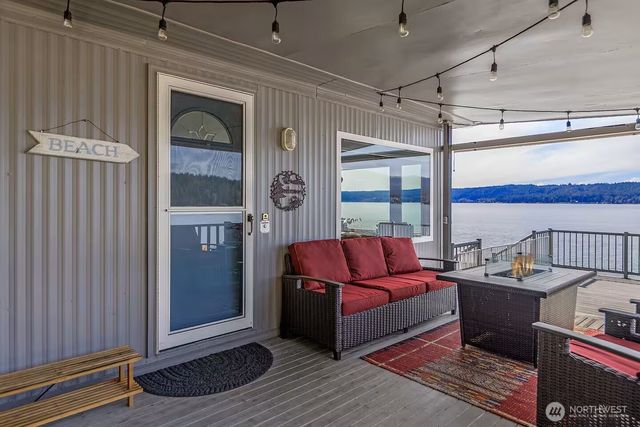 18231 NE North Shore Rd, Tahuya, WA 98588