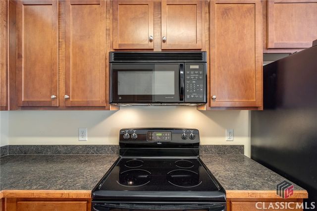 1130 Arlington Place, Bogart, GA 30622