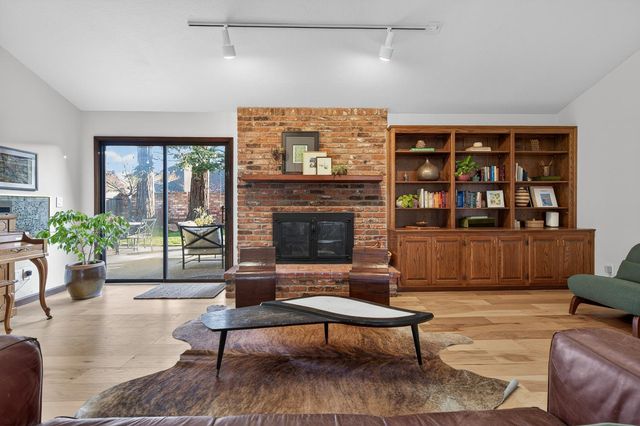 2348 Eilers Ln, Lodi, CA 95242