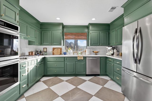 2348 Eilers Ln, Lodi, CA 95242