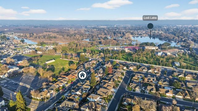 2348 Eilers Ln, Lodi, CA 95242