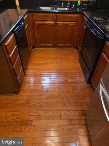 11807 FLORA LN, Bowie, MD 20721