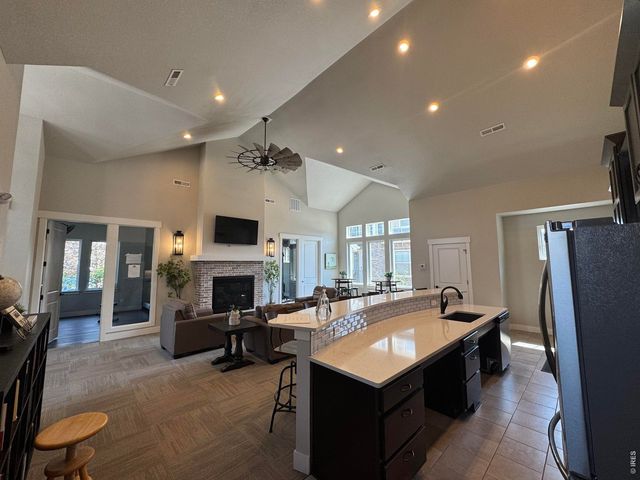 4622 Hahns Peak Dr 103, Loveland, CO 80538