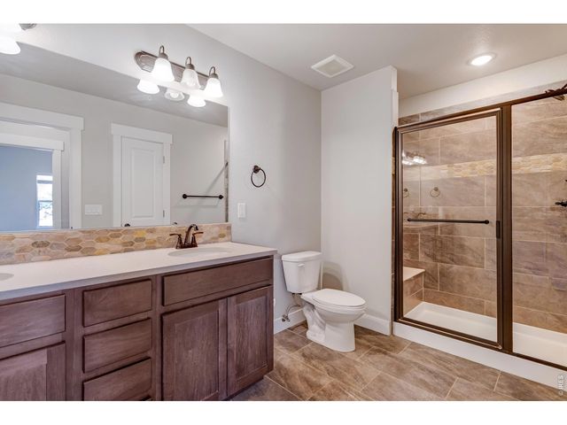 4622 Hahns Peak Dr 103, Loveland, CO 80538