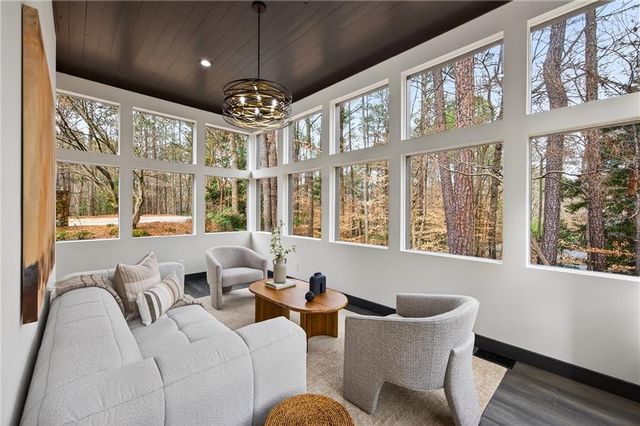 5775 Winterthur Lane NW, Sandy Springs, GA 30328