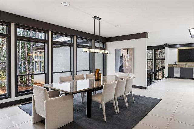 5775 Winterthur Lane NW, Sandy Springs, GA 30328