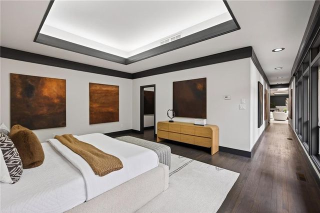 5775 Winterthur Lane NW, Sandy Springs, GA 30328