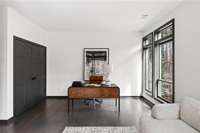 5775 Winterthur Lane NW, Sandy Springs, GA 30328