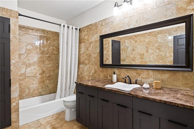 5775 Winterthur Lane NW, Sandy Springs, GA 30328