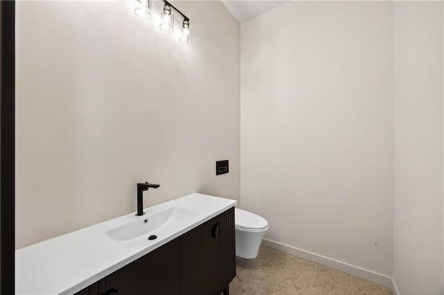 5775 Winterthur Lane NW, Sandy Springs, GA 30328