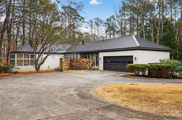 5775 Winterthur Lane NW, Sandy Springs, GA 30328