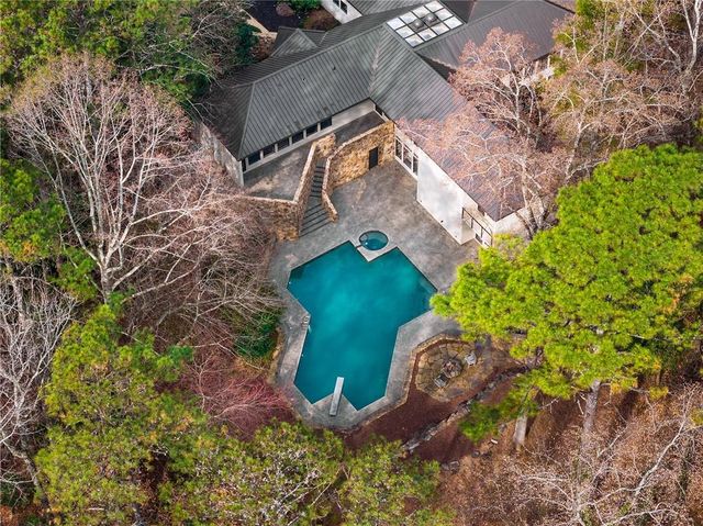 5775 Winterthur Lane NW, Sandy Springs, GA 30328