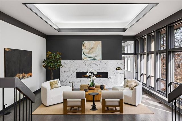 5775 Winterthur Lane NW, Sandy Springs, GA 30328