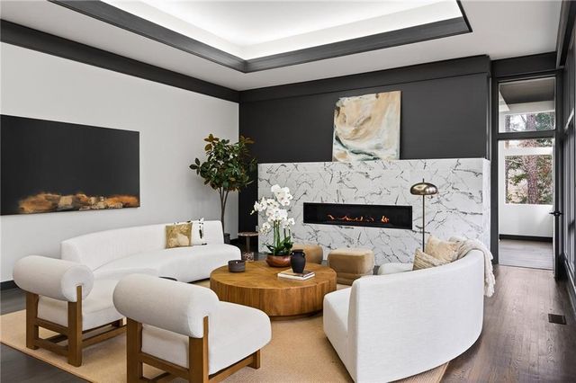 5775 Winterthur Lane NW, Sandy Springs, GA 30328