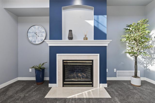 11899 85th Place N, Maple Grove, MN 55369