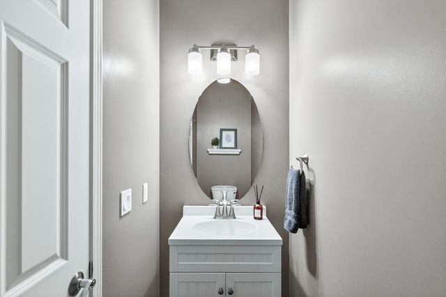 11899 85th Place N, Maple Grove, MN 55369