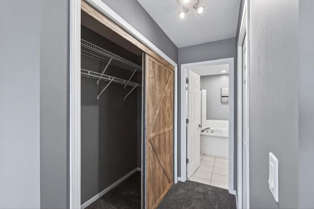 11899 85th Place N, Maple Grove, MN 55369