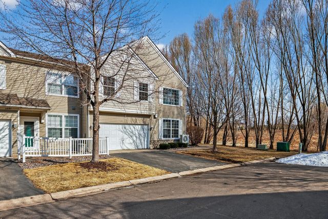 11899 85th Place N, Maple Grove, MN 55369