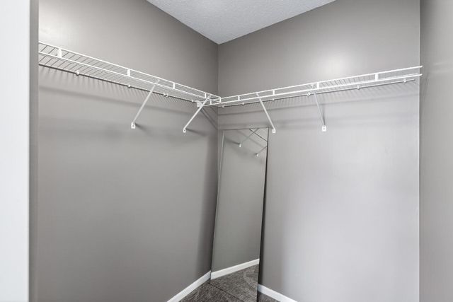 11899 85th Place N, Maple Grove, MN 55369