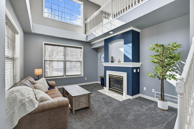 11899 85th Place N, Maple Grove, MN 55369