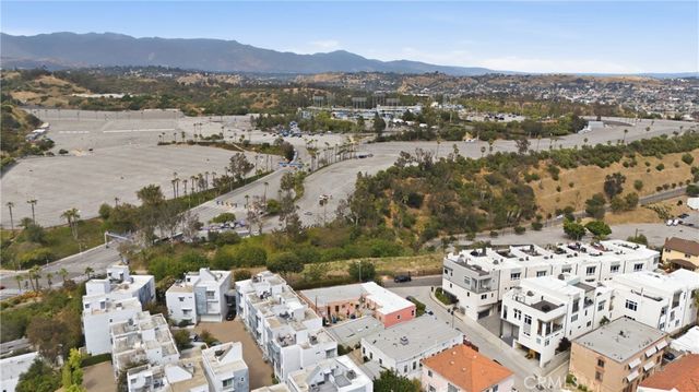 1126 White Knoll Drive, Los Angeles, CA 90012