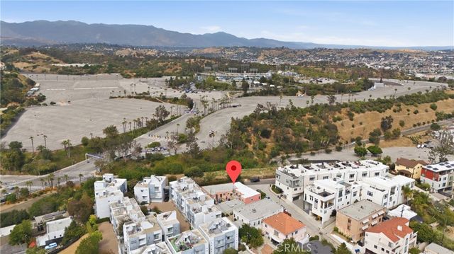 1126 White Knoll Drive, Los Angeles, CA 90012