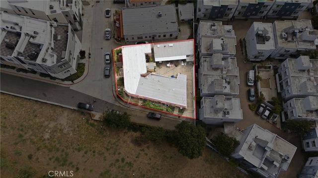 1126 White Knoll Drive, Los Angeles, CA 90012
