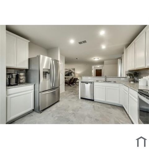 1329 Rosenberg Drive, Forney, TX 75126