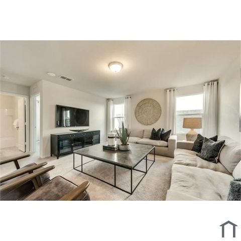 1329 Rosenberg Drive, Forney, TX 75126