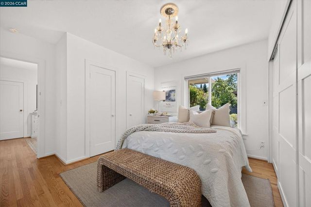 3 Songbird Ct, Lafayette, CA 94549