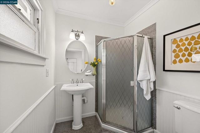 3 Songbird Ct, Lafayette, CA 94549