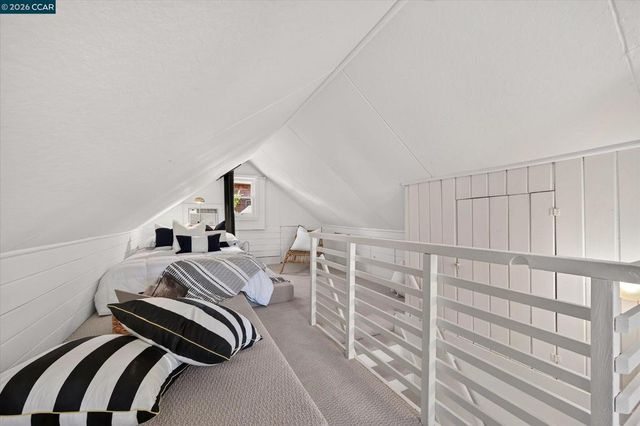 3 Songbird Ct, Lafayette, CA 94549