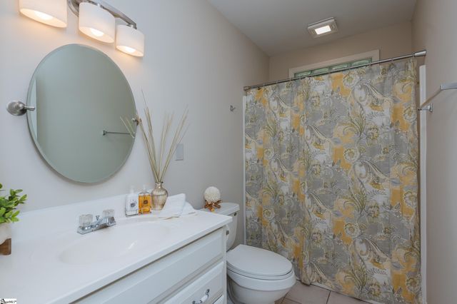 117 Taylors Road, Taylors, SC 29687