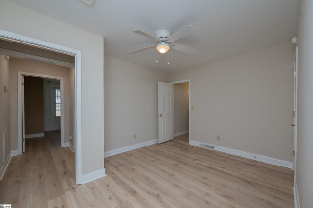117 Taylors Road, Taylors, SC 29687
