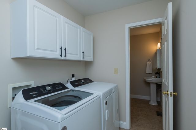 117 Taylors Road, Taylors, SC 29687