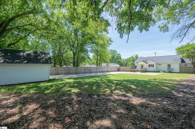 117 Taylors Road, Taylors, SC 29687