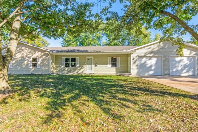 407 E Richardson Street, Gallatin, MO 64640