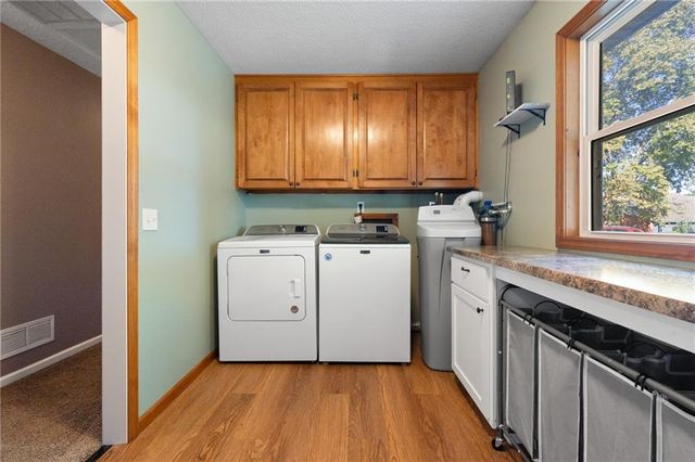 407 E Richardson Street, Gallatin, MO 64640