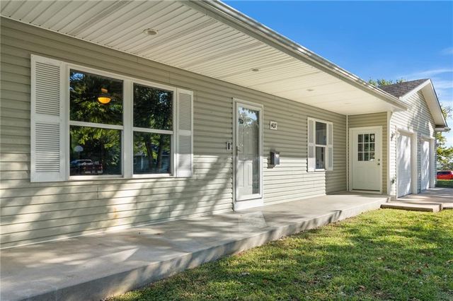 407 E Richardson Street, Gallatin, MO 64640
