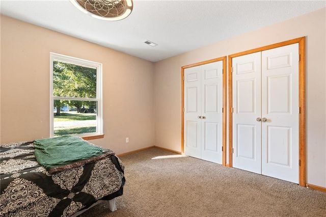 407 E Richardson Street, Gallatin, MO 64640