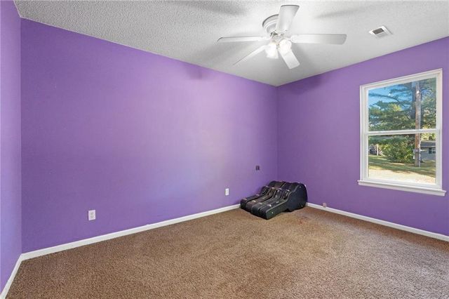 407 E Richardson Street, Gallatin, MO 64640