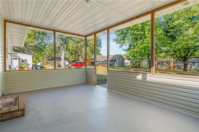 407 E Richardson Street, Gallatin, MO 64640