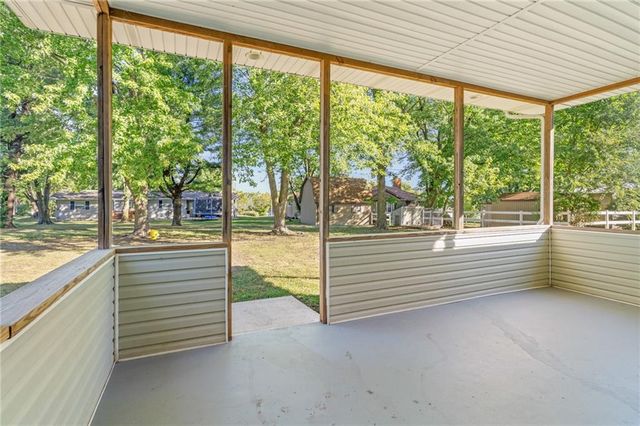 407 E Richardson Street, Gallatin, MO 64640