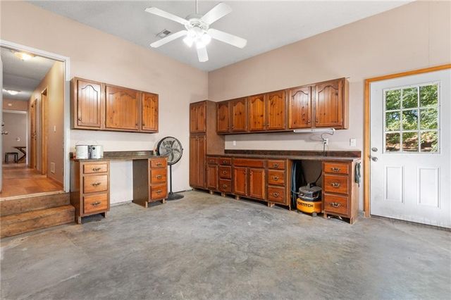 407 E Richardson Street, Gallatin, MO 64640