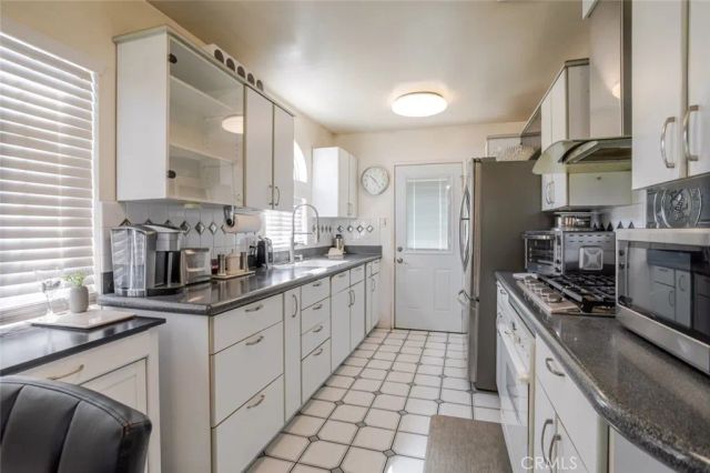 4040 Lynd Avenue, Arcadia, CA 91006