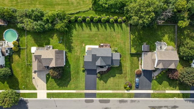 652 Shorecliff Drive, Greece, NY 14612