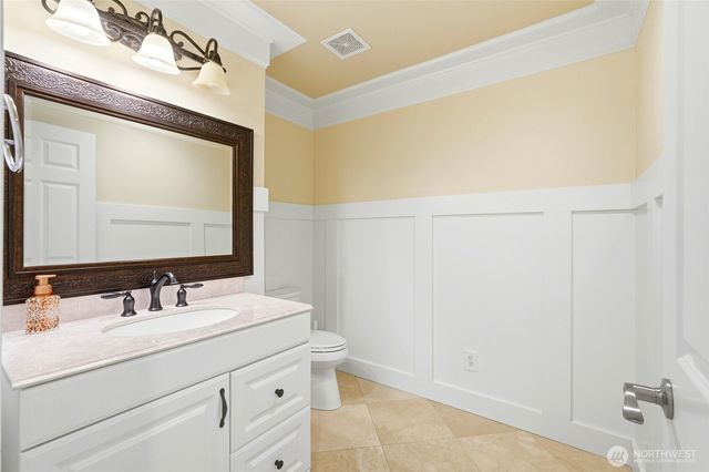 838 Gladstone Drive, Camano Island, WA 98282