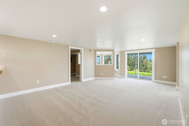 838 Gladstone Drive, Camano Island, WA 98282